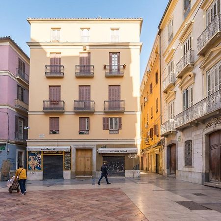 Central Malaga Apartment At Mitjana Plaza Exterior foto